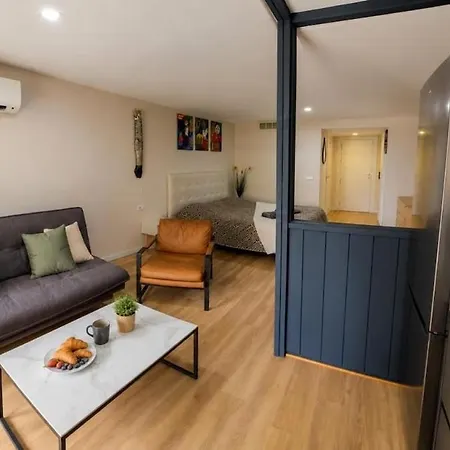Apartament Nogalera Living Comfort Studio, In The Heart Of Near The And Train Station Seasonal Pools By Namaste Elite *