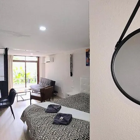 Nogalera Living Comfort Studio, In The Heart Of Near The And Train Station Seasonal Pools By Namaste Elite *